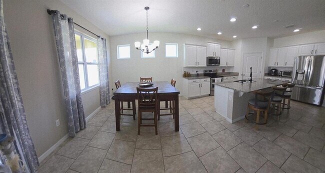 Foto del edificio - 1437 Tawny Ridge Rd