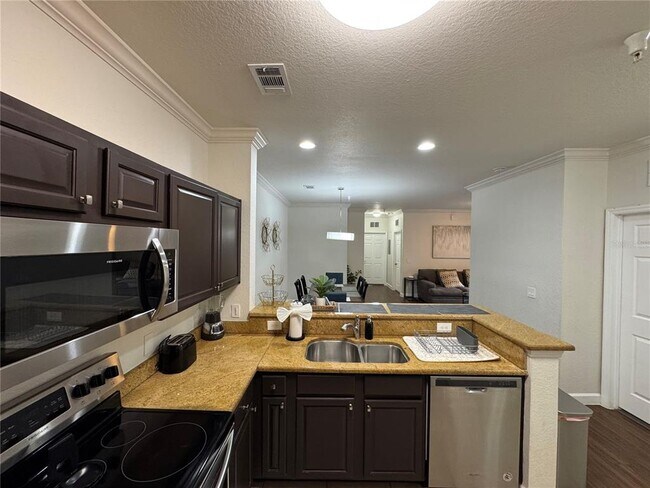 Building Photo - 1361 Tuscan Terrace