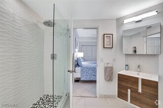 Building Photo - 300 Lambiance Cir