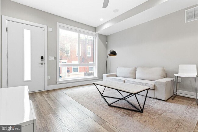 Foto del edificio - 1640 Edgley St