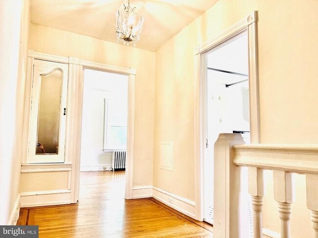 Building Photo - 111 Chestnut Ave