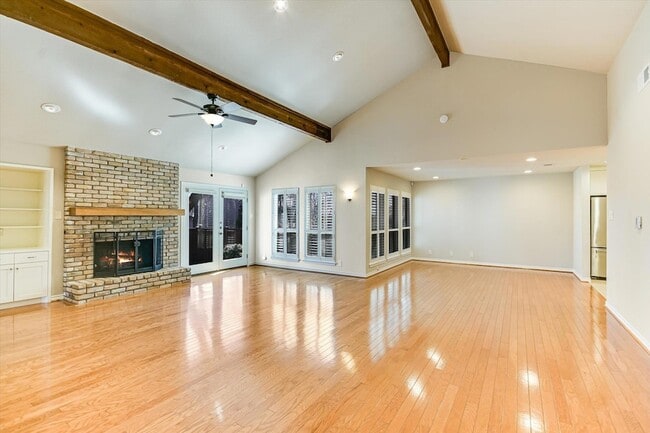 Building Photo - 8405 Cima Serena Ct