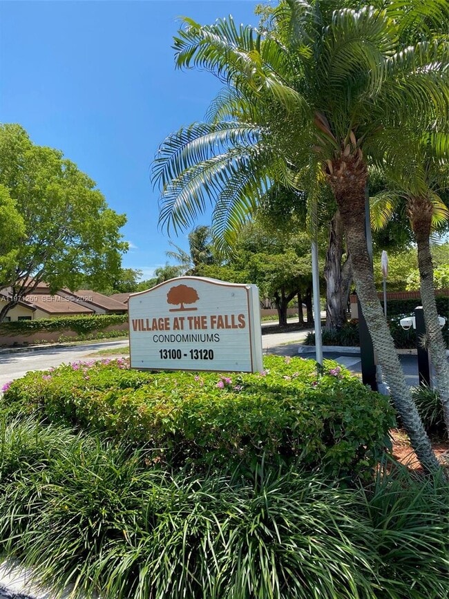 Foto del edificio - 13120 SW 92nd Ave