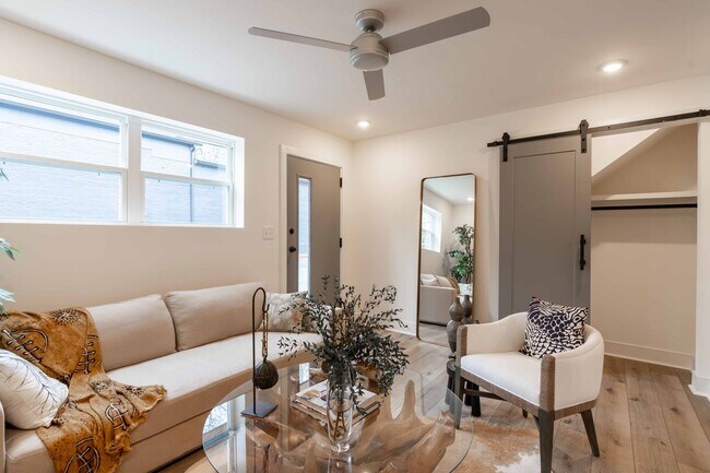 Foto del edificio - Park Modern Newly renovated luxury apartme...