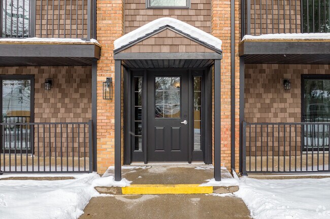 Entrada - Residences at 1850