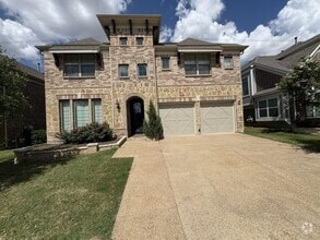 Building Photo - 7952 Ashwood Ln
