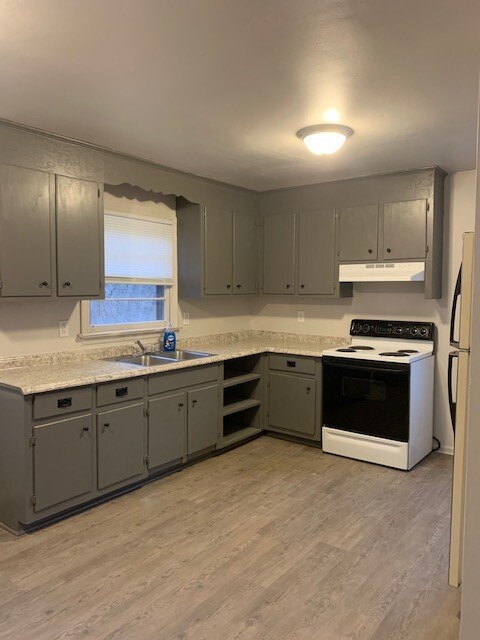 Cocina - 416 Putney St