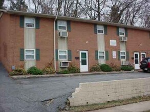 Building Photo - 151 Westdale Ave NW