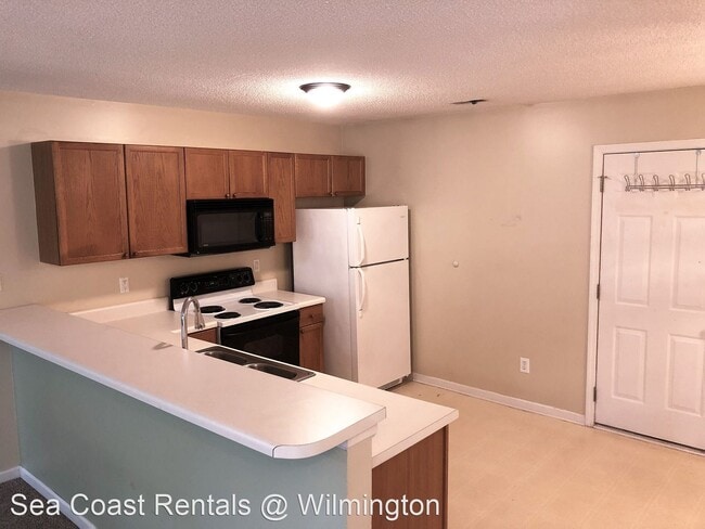 Building Photo - 3 br, 2 bath House - 1021 Maplechase Drive