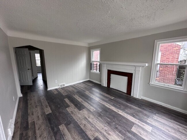 Building Photo - 11494 Wayburn St