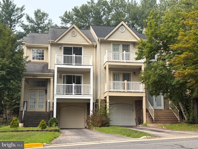 Foto del edificio - 15618 Montview Dr