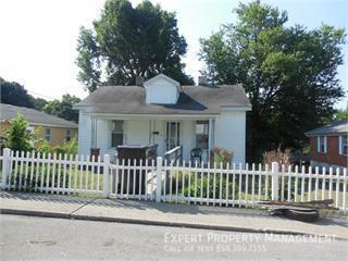 Primary Photo - 224 Brooks St