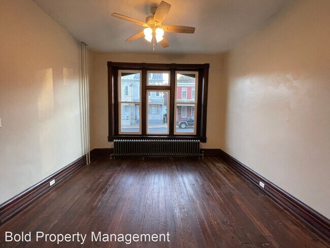 Foto del edificio - 4 br, 1 bath House - 226 S 4th St.