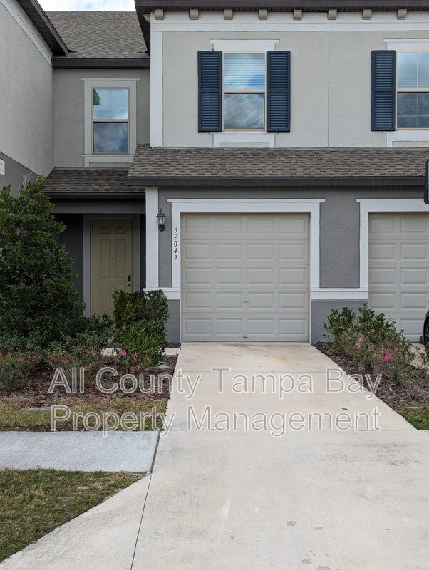 Foto del edificio - 32047 Blue Passing Loop