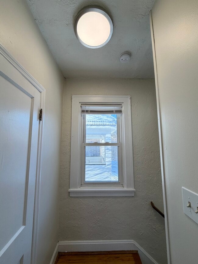 Building Photo - 2458 Duck Creek Rd