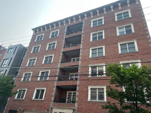 Foto principal - 1031 Clinton St