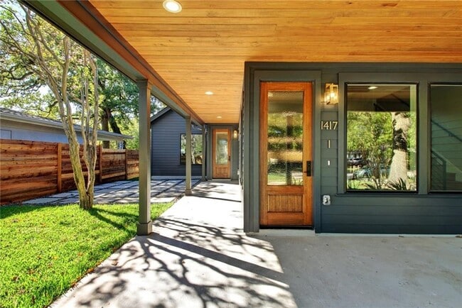 Foto del edificio - 1417 Fairwood Rd