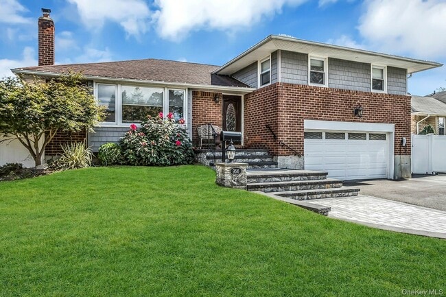 Building Photo - 956 Plum Tree Rd W