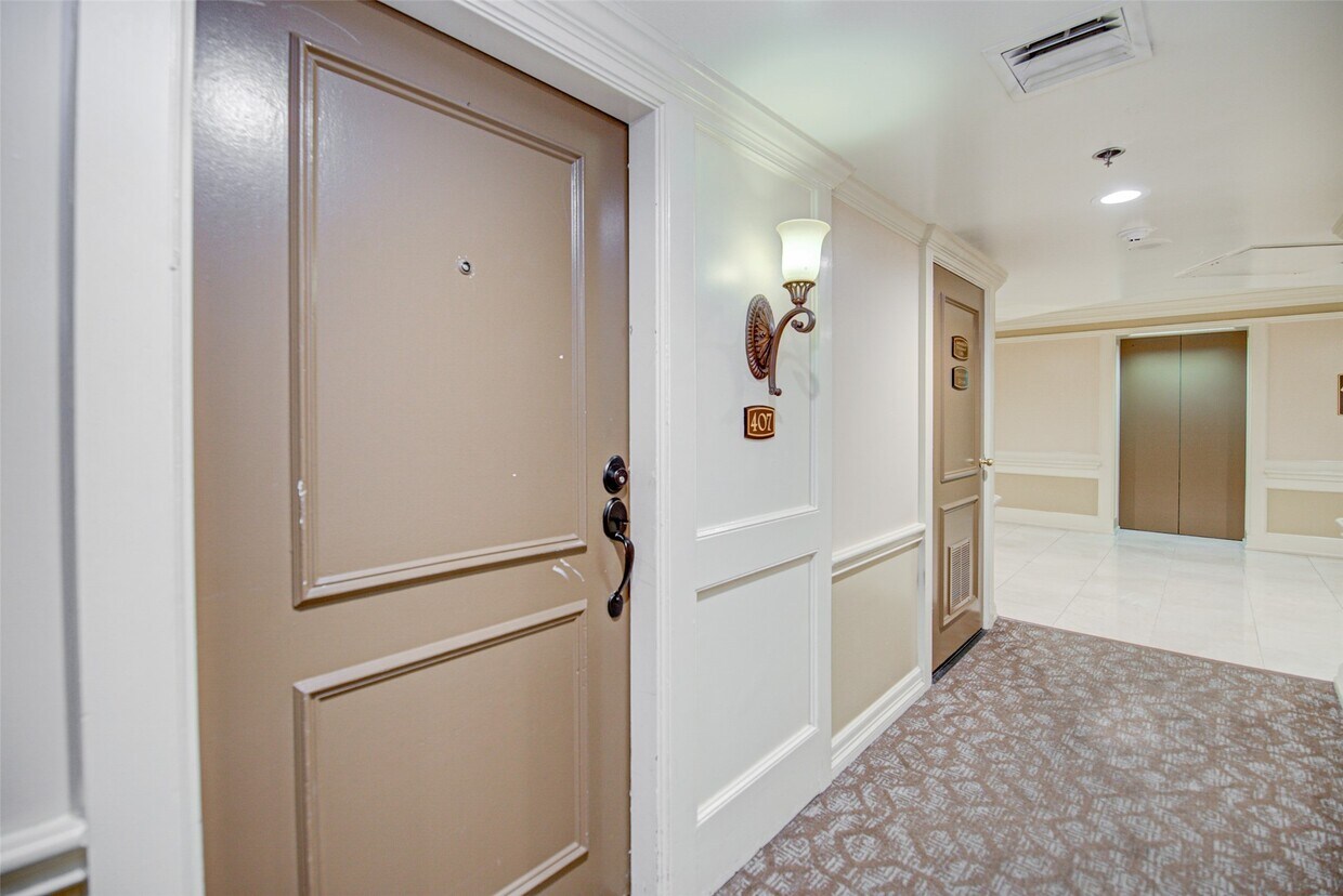 Foto principal - 3525 Sage Rd