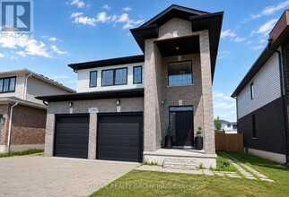 Building Photo - 1340 John Kenney Dr