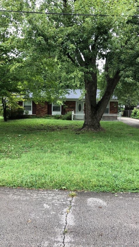 Primary Photo - 3 br, 1 bath House - 2407 Determine Ct