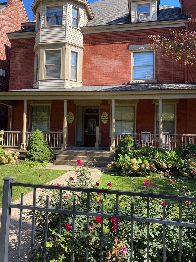 Building Photo - 200 N Dithridge St