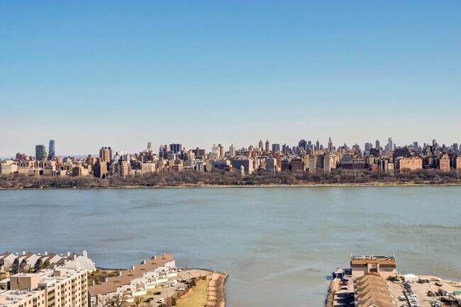 Foto del edificio - 7855 Boulevard East