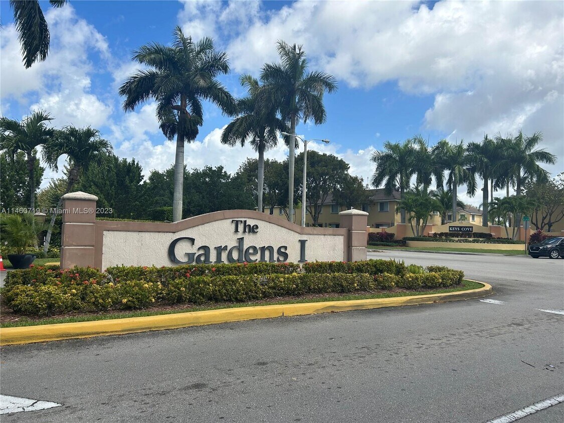 2731 SE 12th Pl Unit 206, Homestead, FL 33035 Condo for Rent in