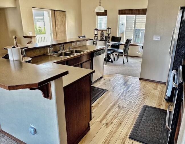 Foto del edificio - Fife Stonebrook Condo in GATED community 2...