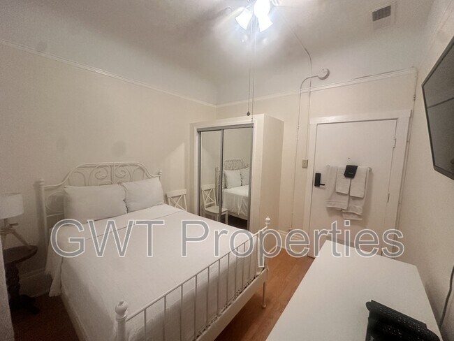 Foto del edificio - 412 Hayes St