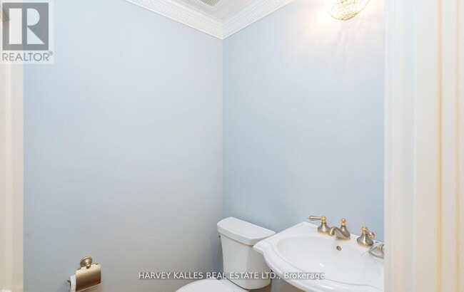 Photo du bâtiment - 22 Lower Village Gate