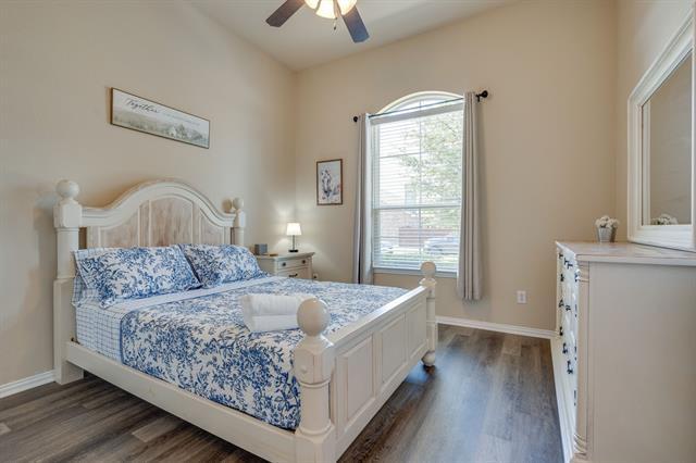 Foto del edificio - 1105 Lone Pine Dr