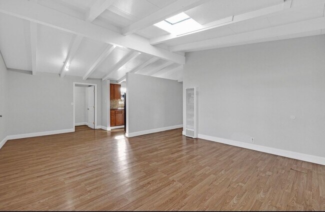 Foto del edificio - 3BD/2BA Single-Family Hayward Home for Rent 2 min From Ruus Elementary!