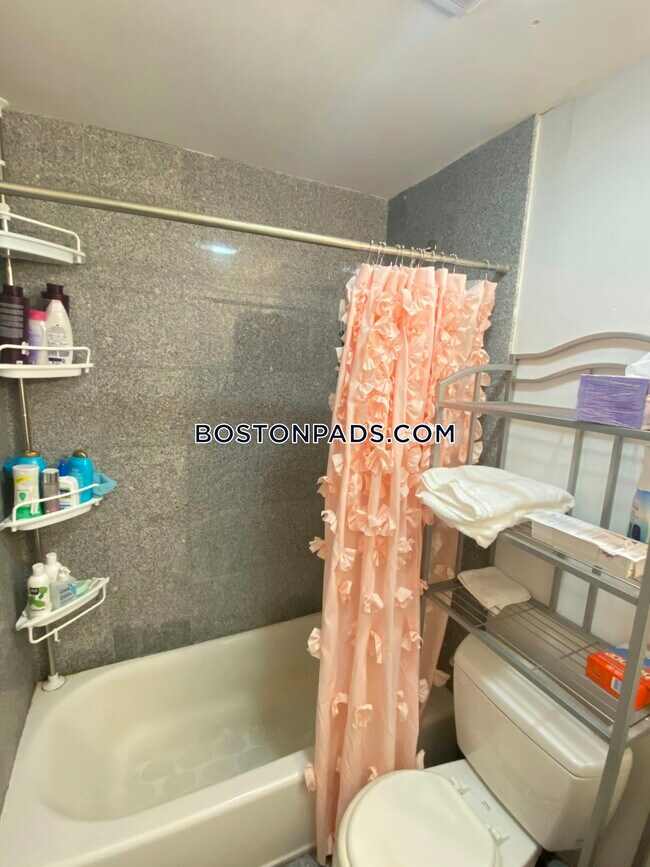 Foto del edificio - 23 Cortes St