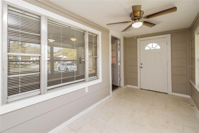 Building Photo - 234 12th Ave