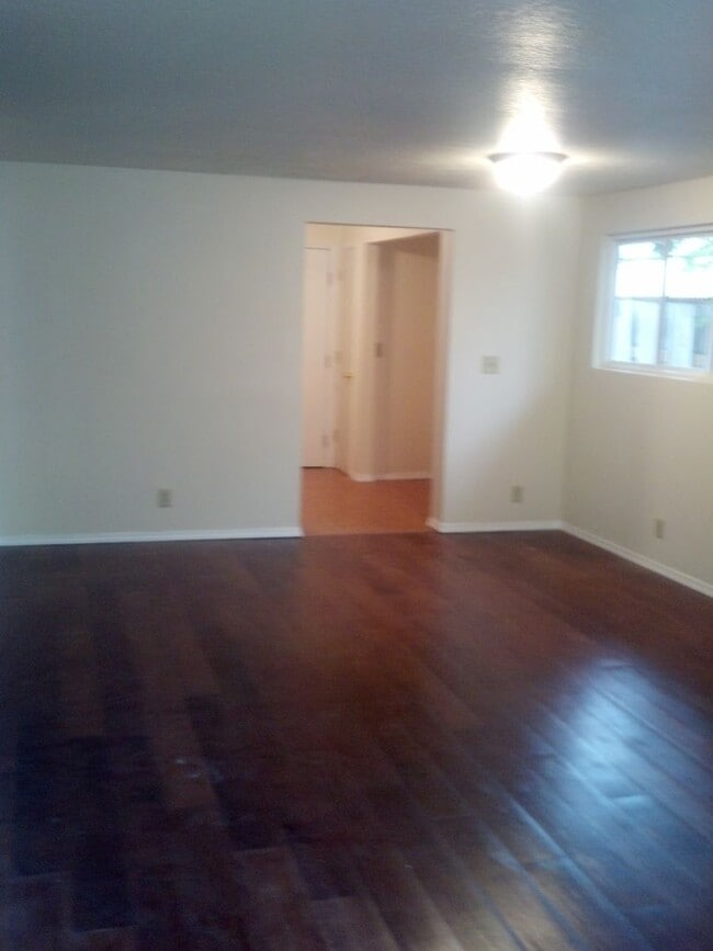 Photo - 109nst Apartment