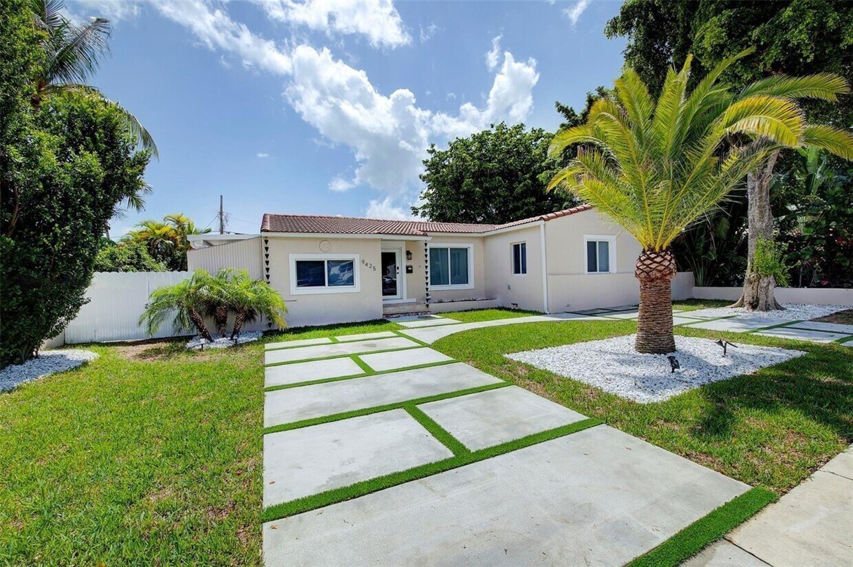 Foto principal - 9425 N Miami Ave