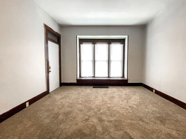 Foto del edificio - 1607 W Jackson St