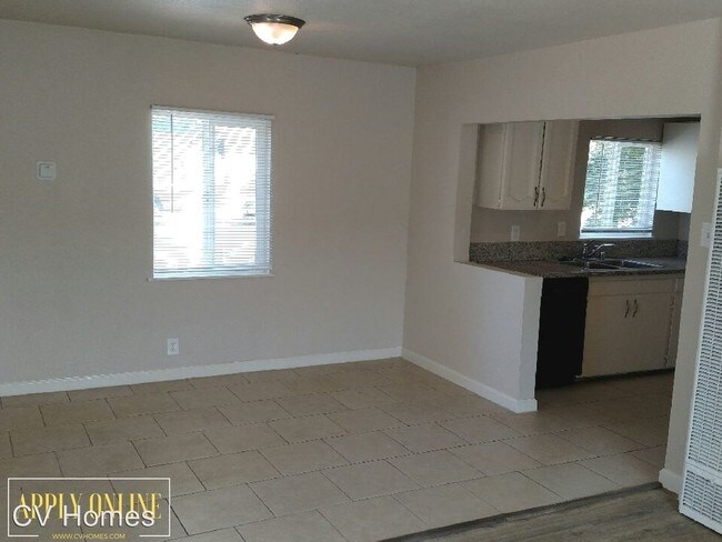 Foto del edificio - 2 br, 1 bath House - 701 Alameda Ave.