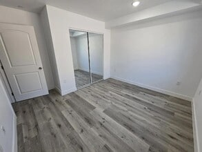 Building Photo - 2227 Sheridan St