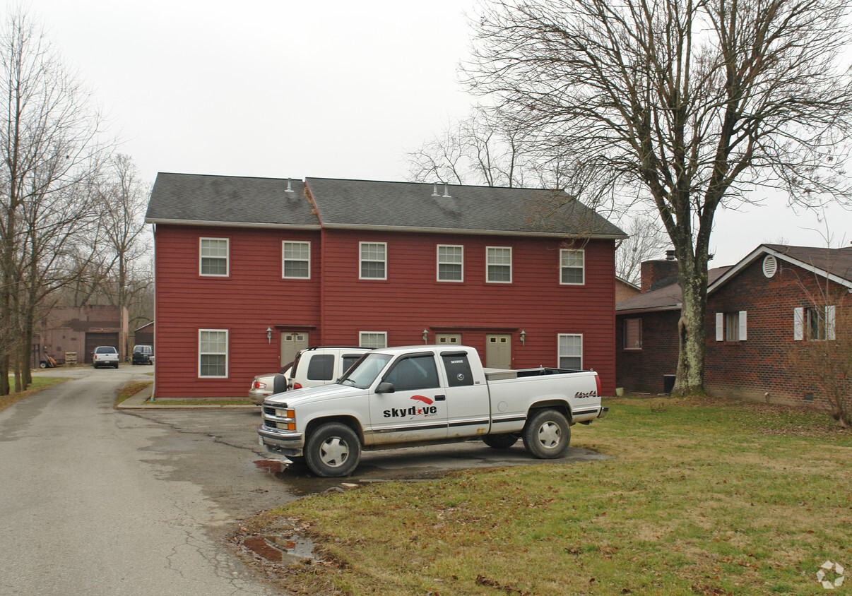 Primary Photo - Rosemont Village Apartments