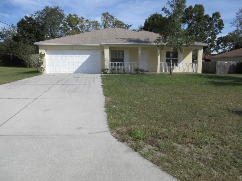 Primary Photo - 3448 Montano Ave