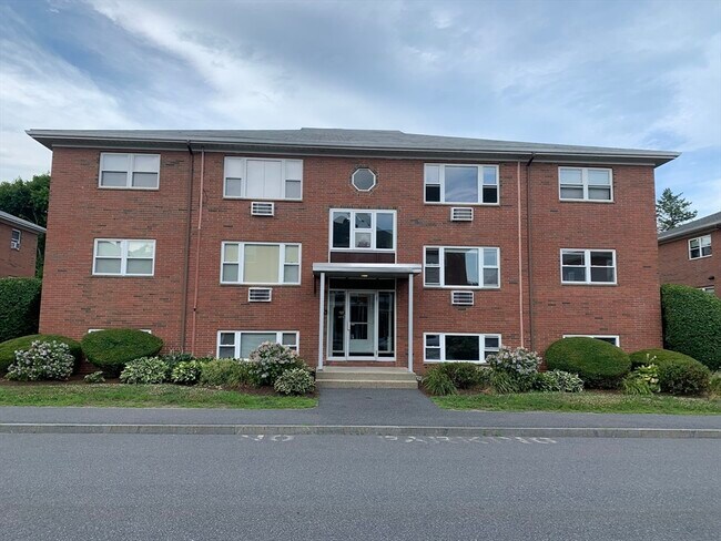 Building Photo - 36 Whitman Rd