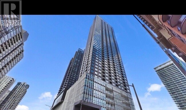 Building Photo - 395 Square One Dr