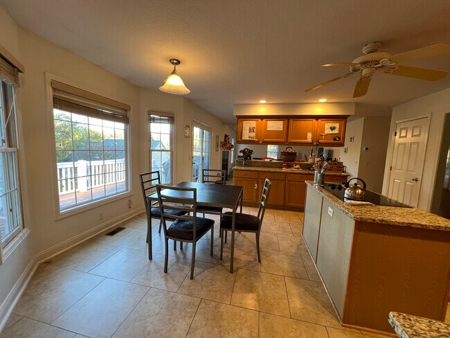 Foto del edificio - 14 Carter Crest Ln