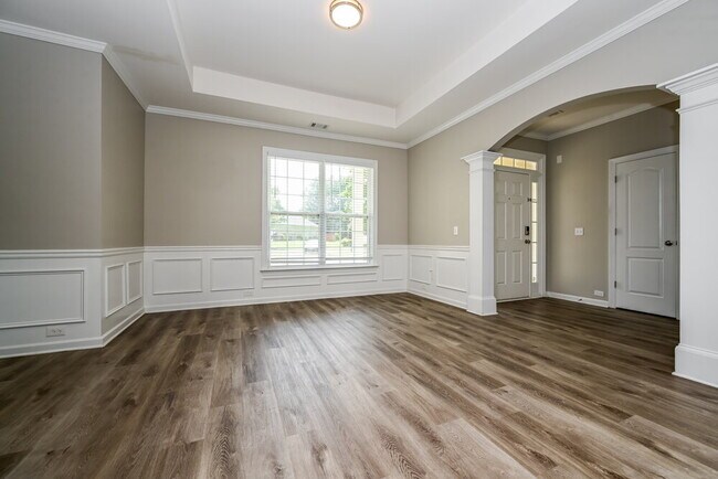 Foto del edificio - 332 Southgate Dr
