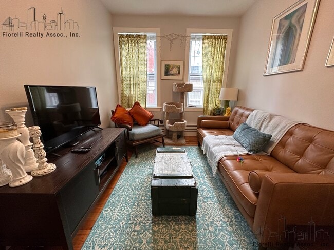 Building Photo - 71 Charter St