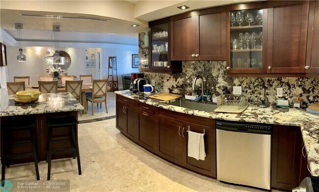 Foto del edificio - 3900 Galt Ocean Dr