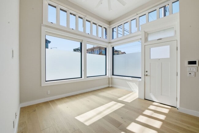 Photo - 1498 9th Ave Apartment