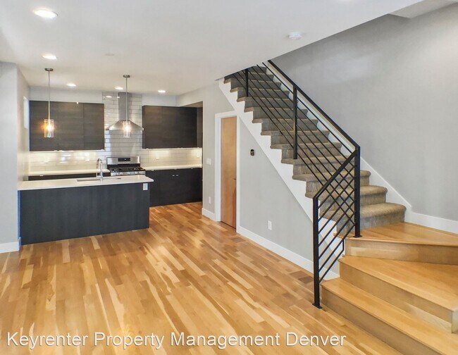 Building Photo - 2 br, 2.5 bath House - 1387 Xavier Street